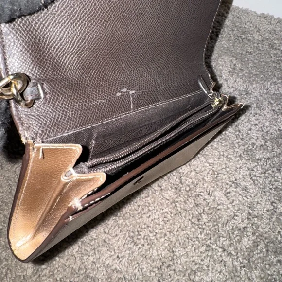 Coach Gold Women's Wristlet | Flawed see photos - Picture 12 of 14